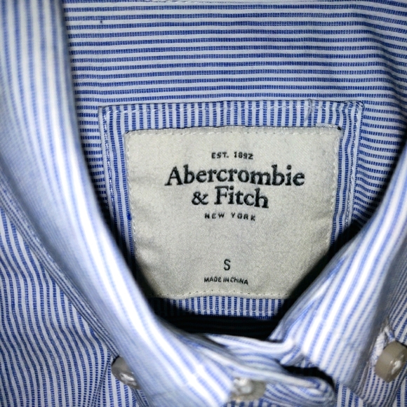 Abercrombie & Fitch Button Up Shirt - Picture 2 of 5